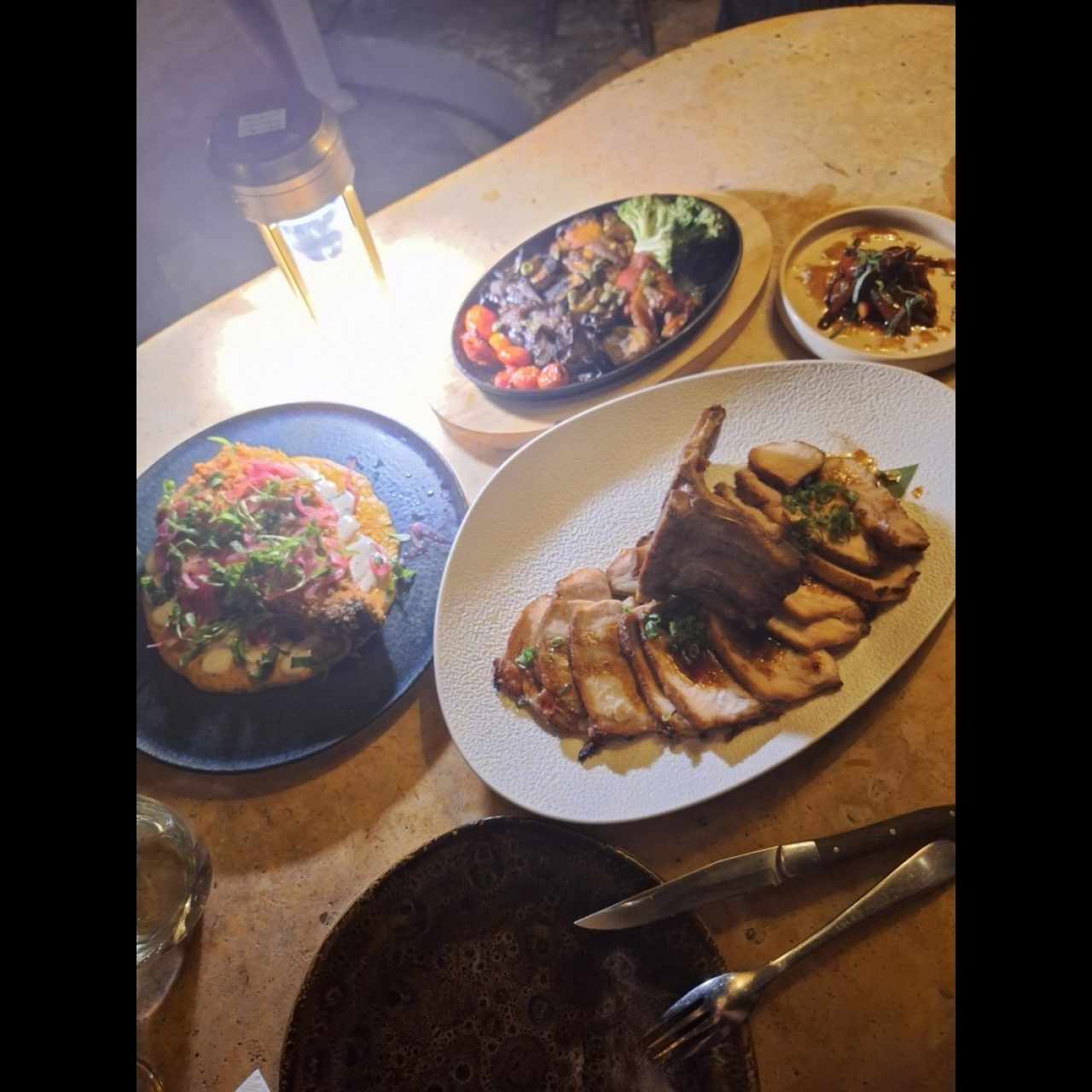 Berenjenas, Vegetales a la parrilla y Chuletón 