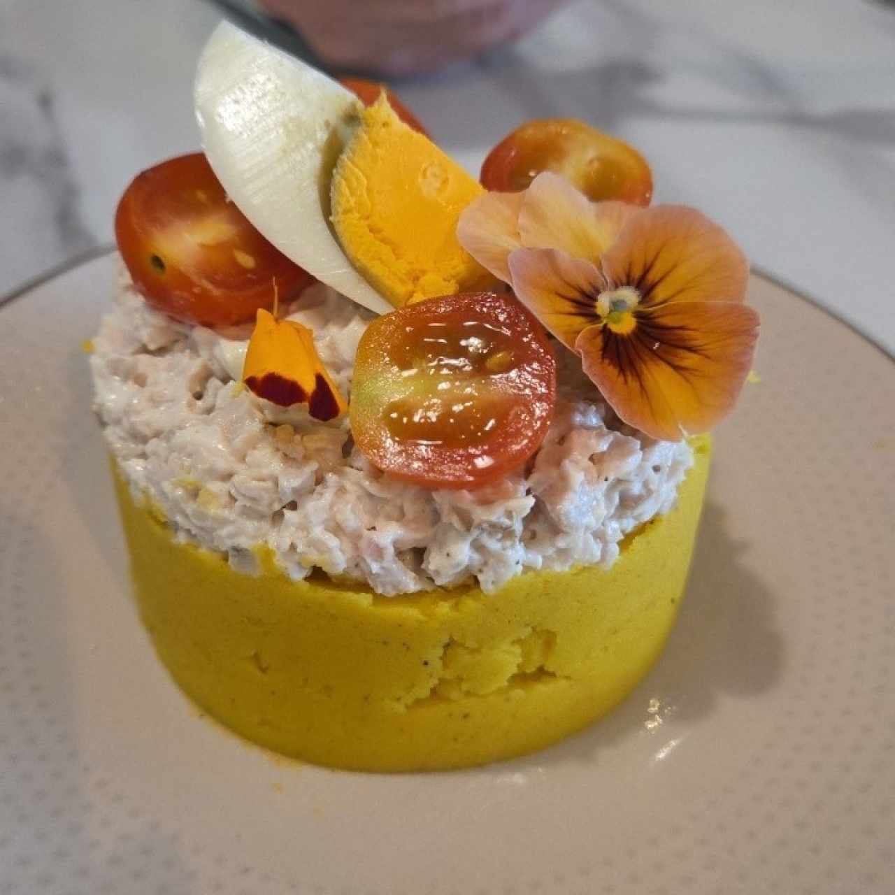 causa limeña de pollo 