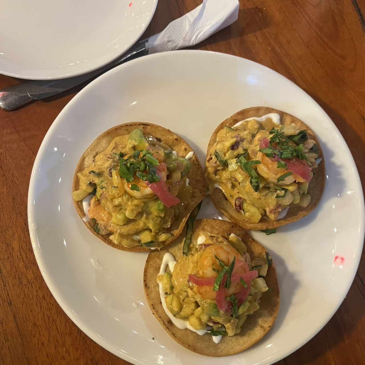 Entradas - Tostadas con camarones