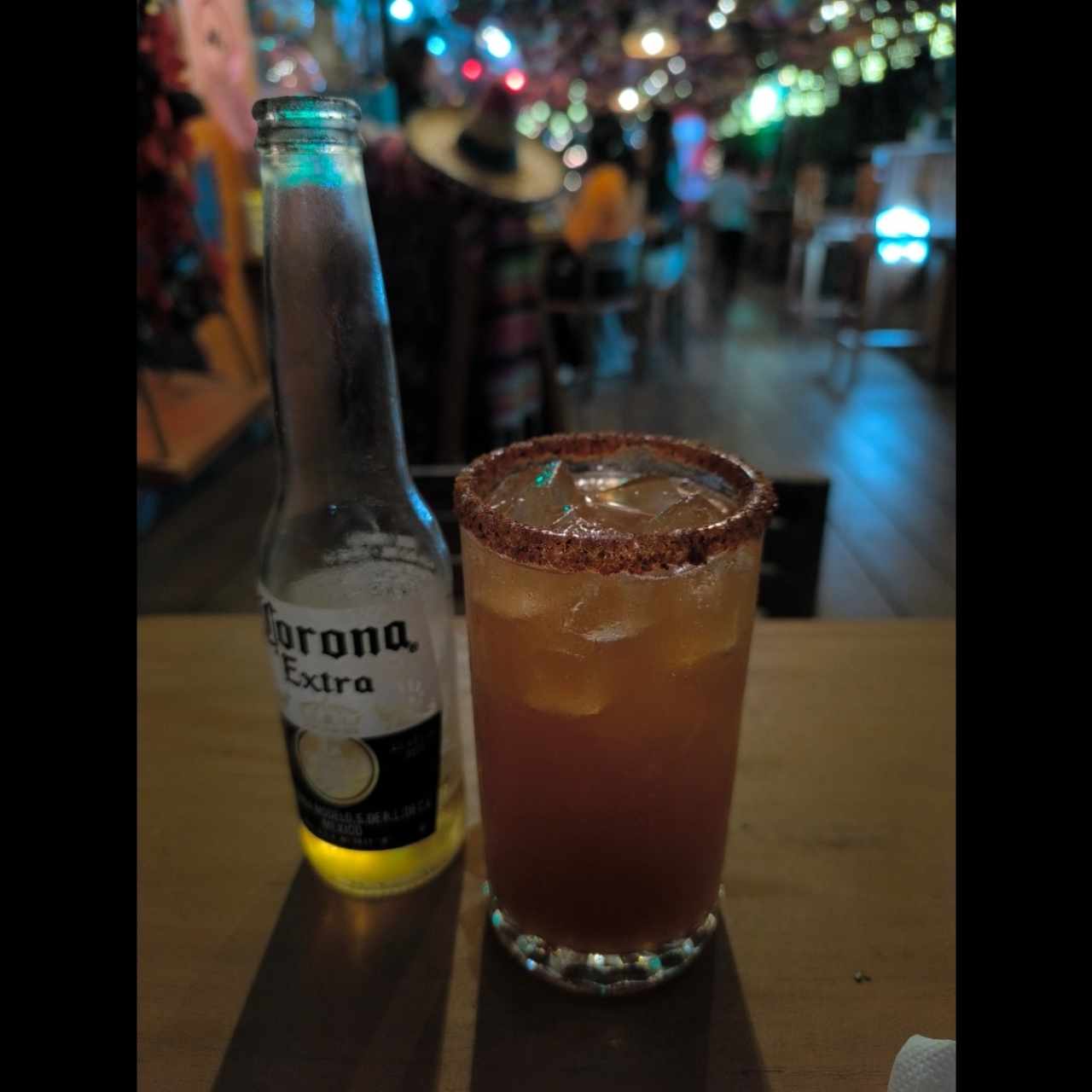 Las morras (taco de la casa)