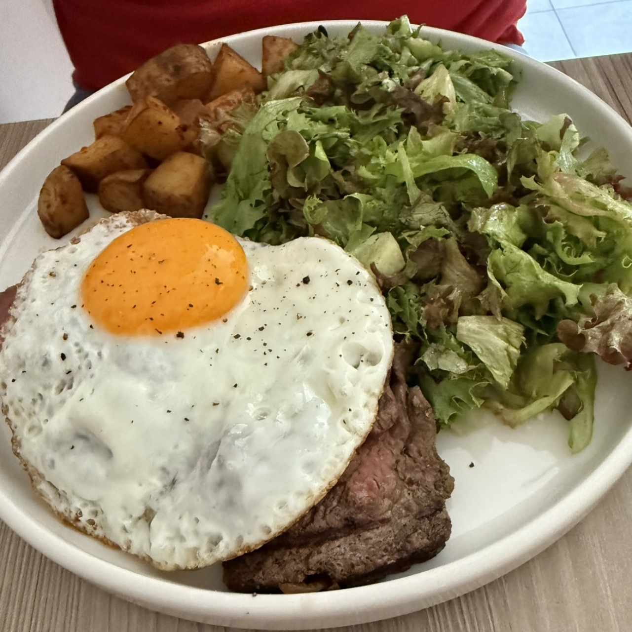 Filete de Res a Caballo