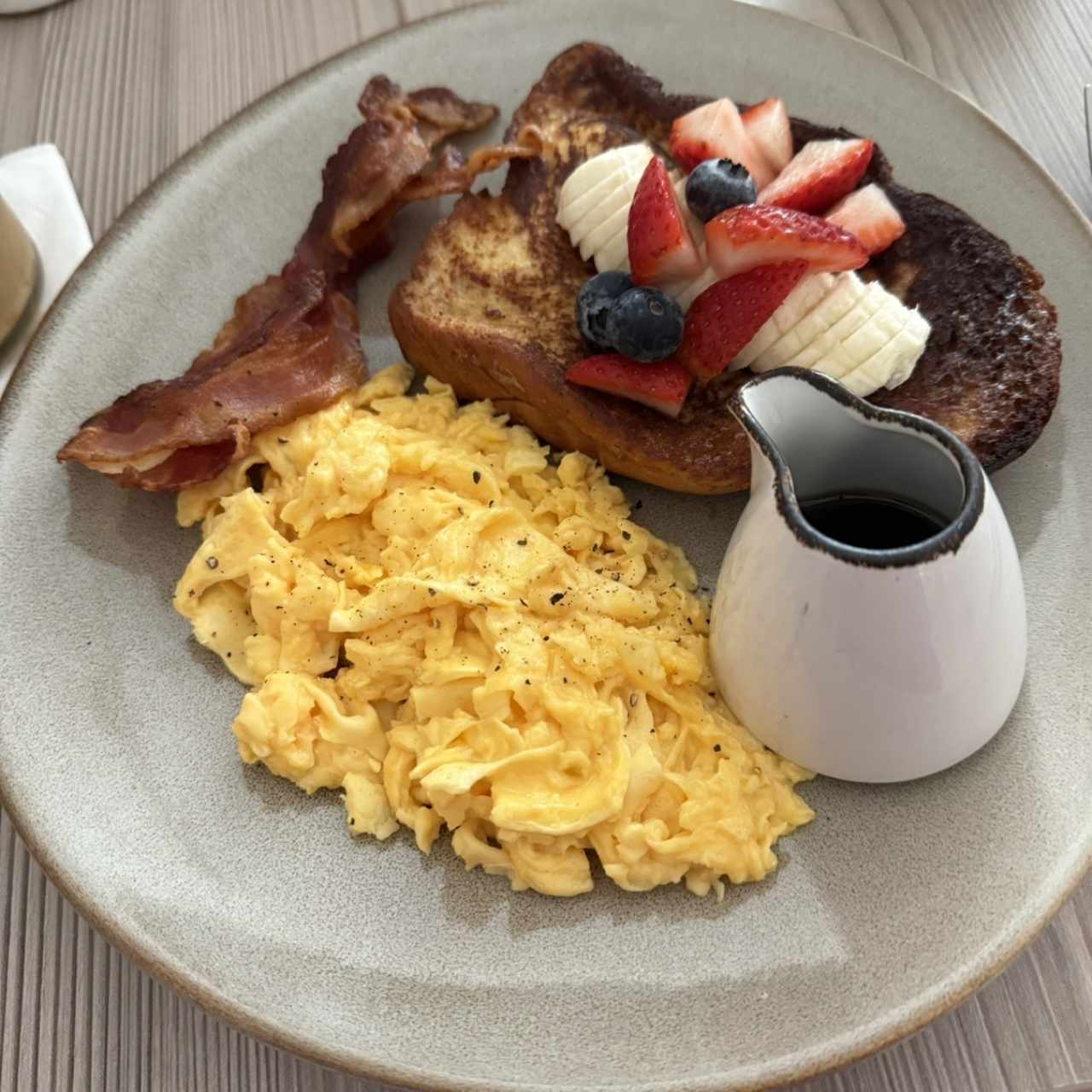 Brioche Toast y Frutos Rojos