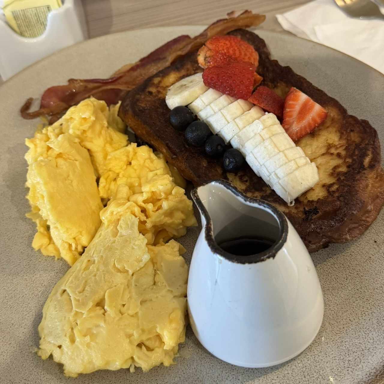 Brioche Toast y Frutos Rojos