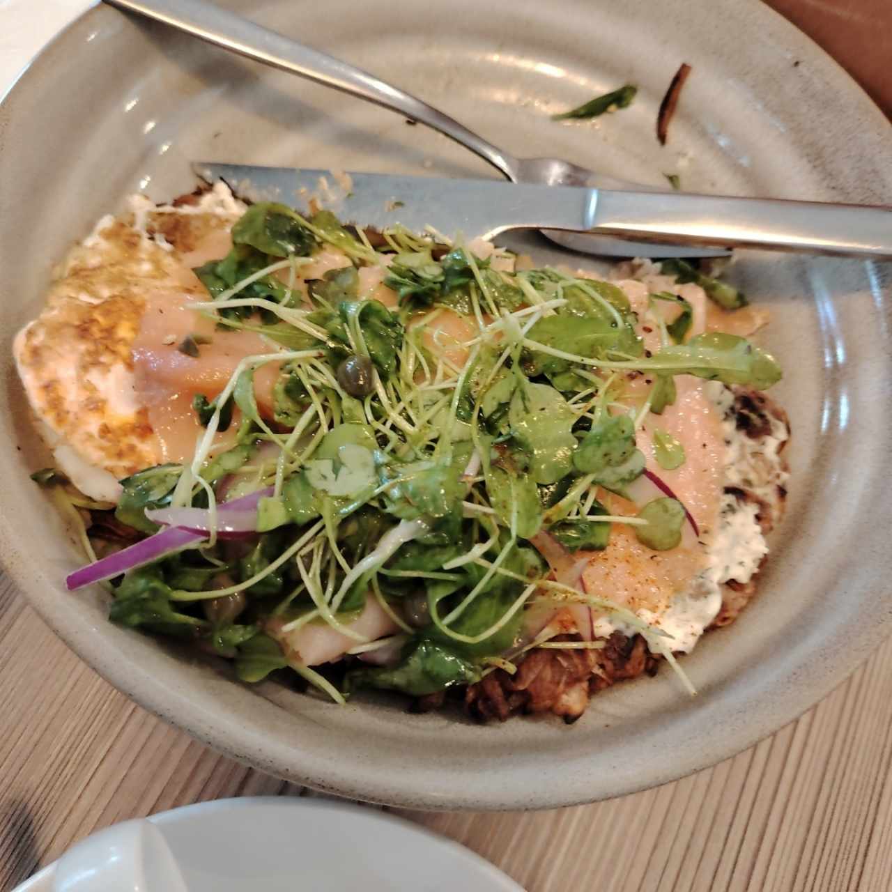 Huevos y Salmón Ahumado