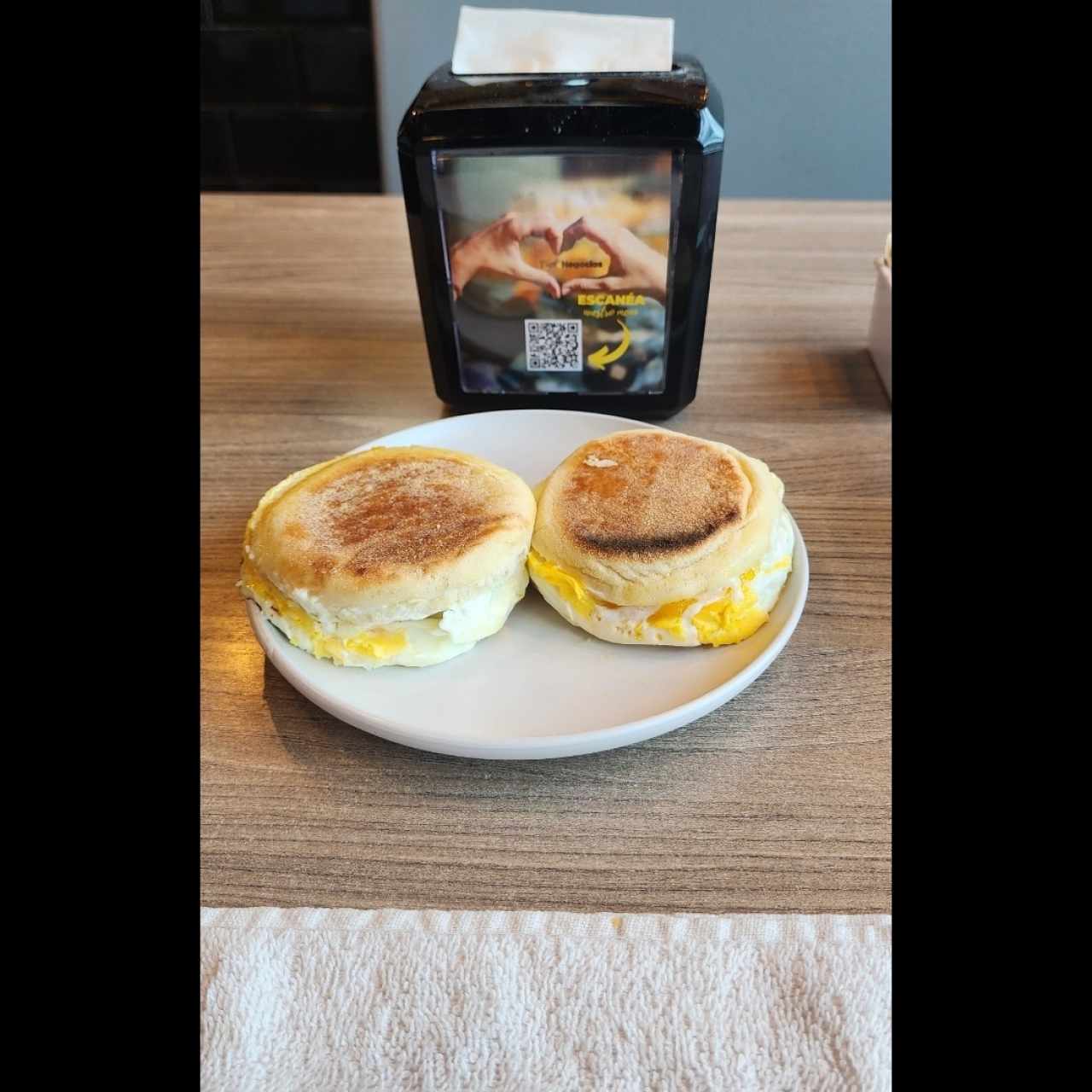 Muffins - Egg & Cheese