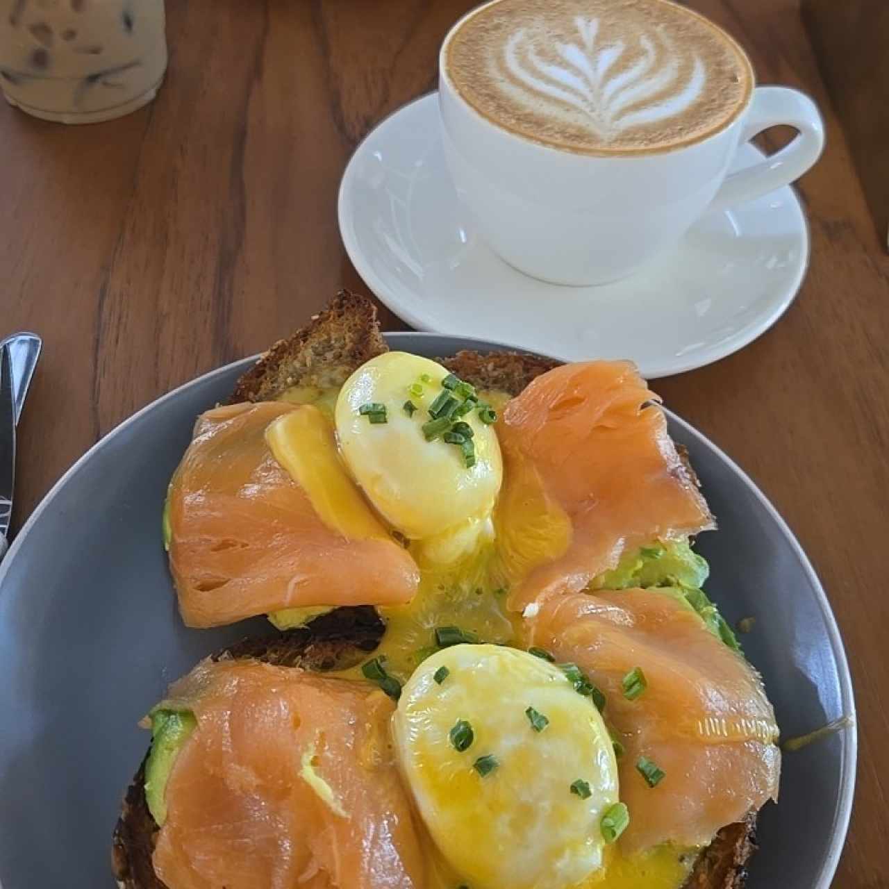Desayuno - Huevos "Royale"