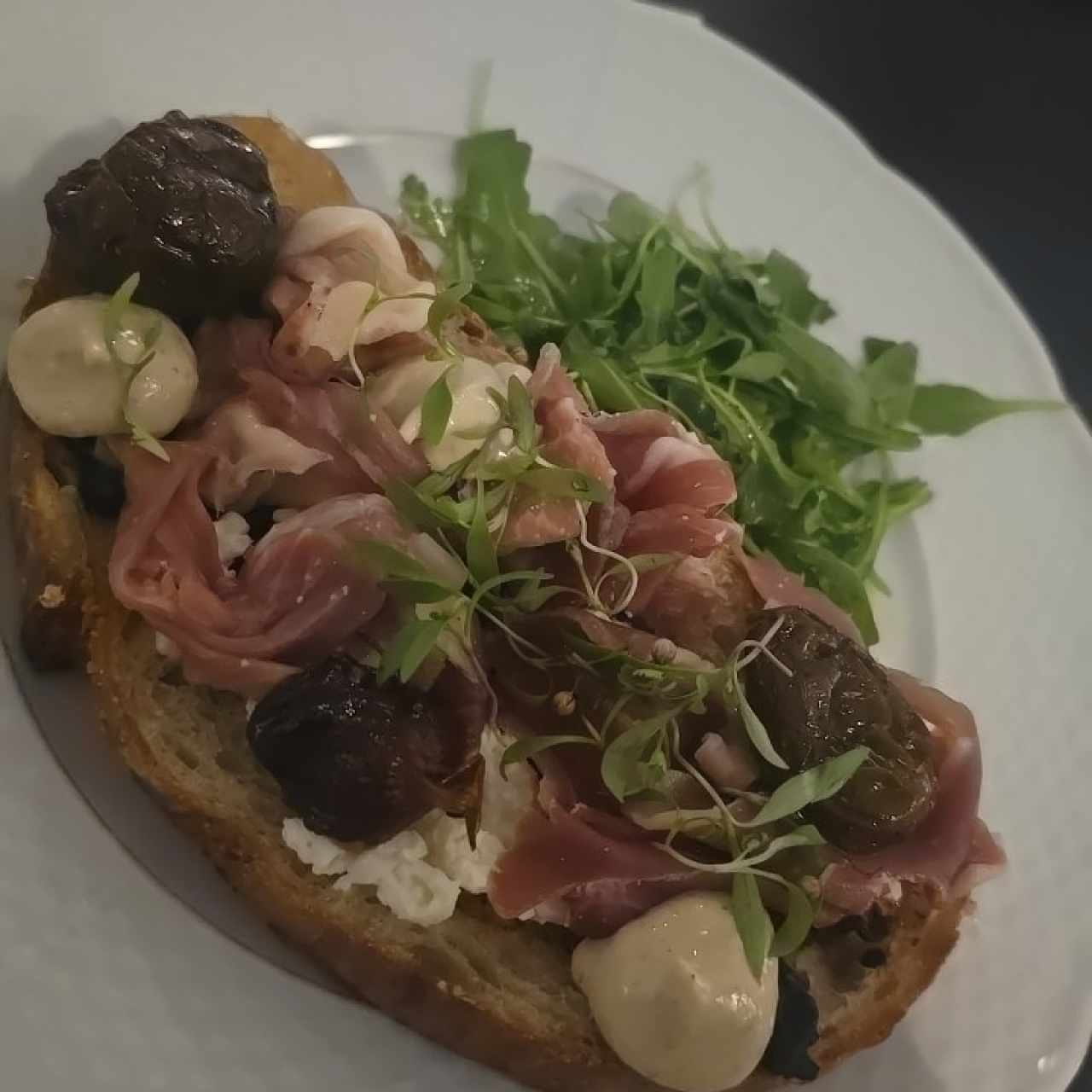Bruschetta Mediterránea