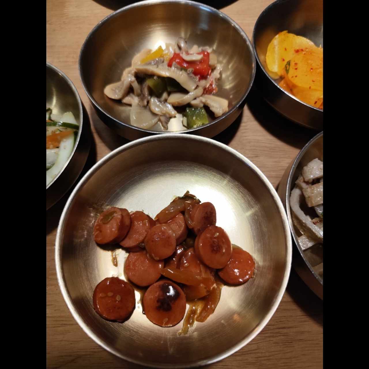 Salchicha y Hongos 