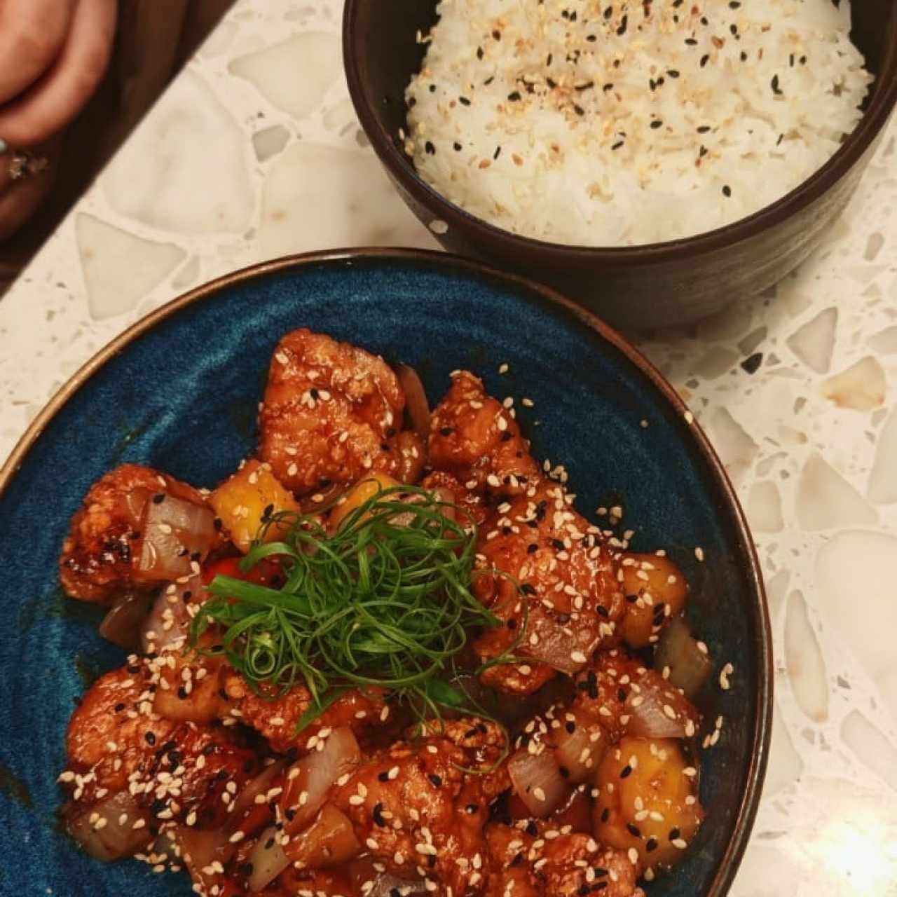 Platos Calientes - Pollo Agridulce