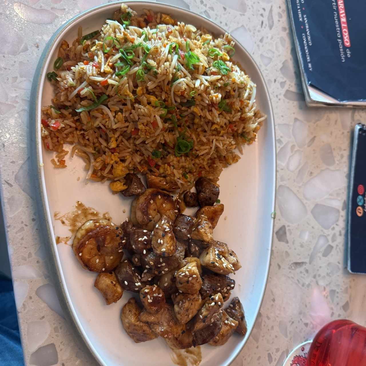 Mixto (pollo, filete y langostinos)