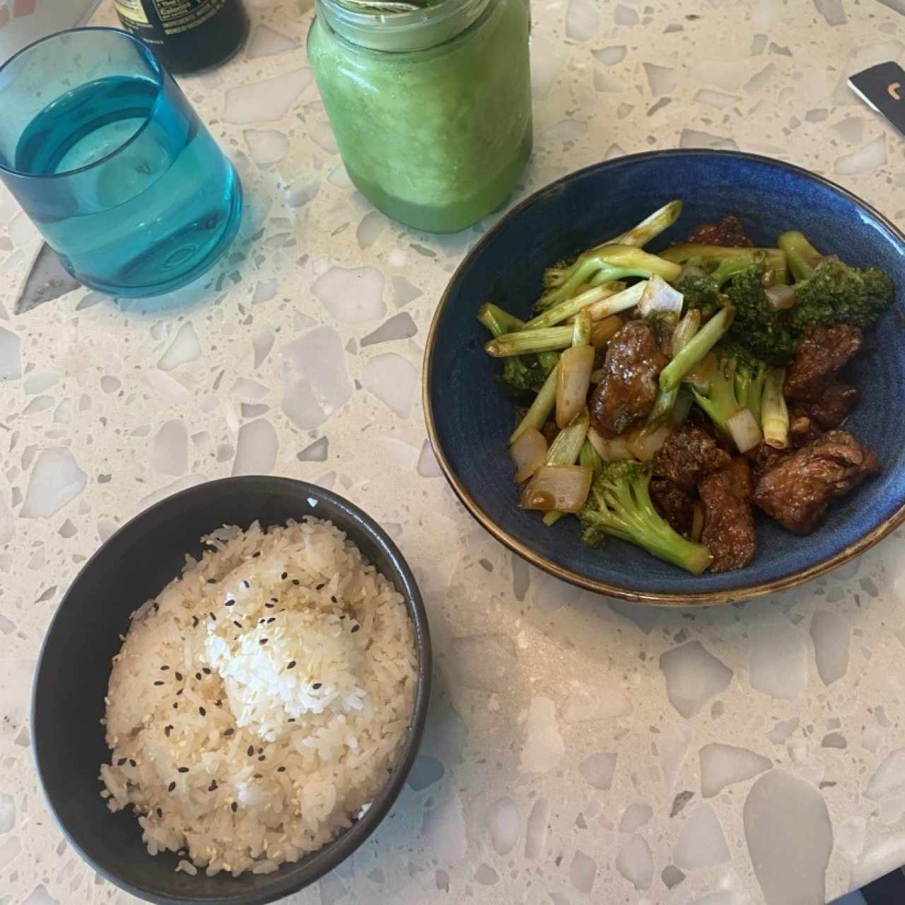 Platos Calientes - Mongolian Beef