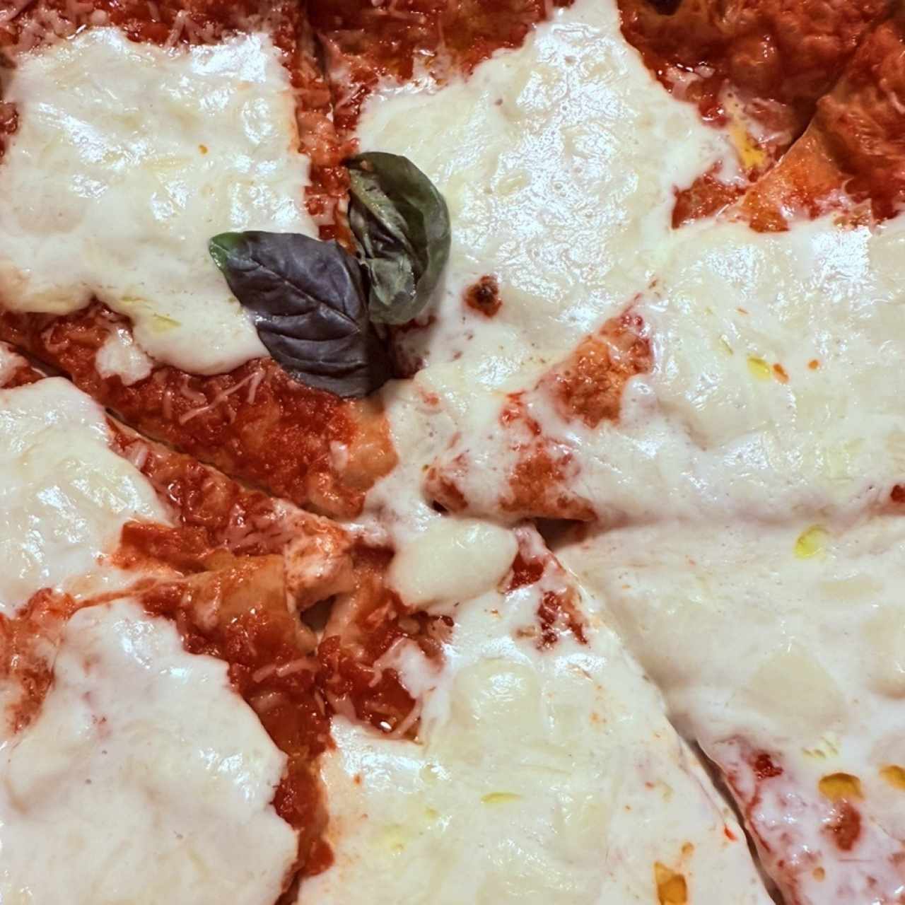 Pizzas Rojas - Margherita con Stracciatella
