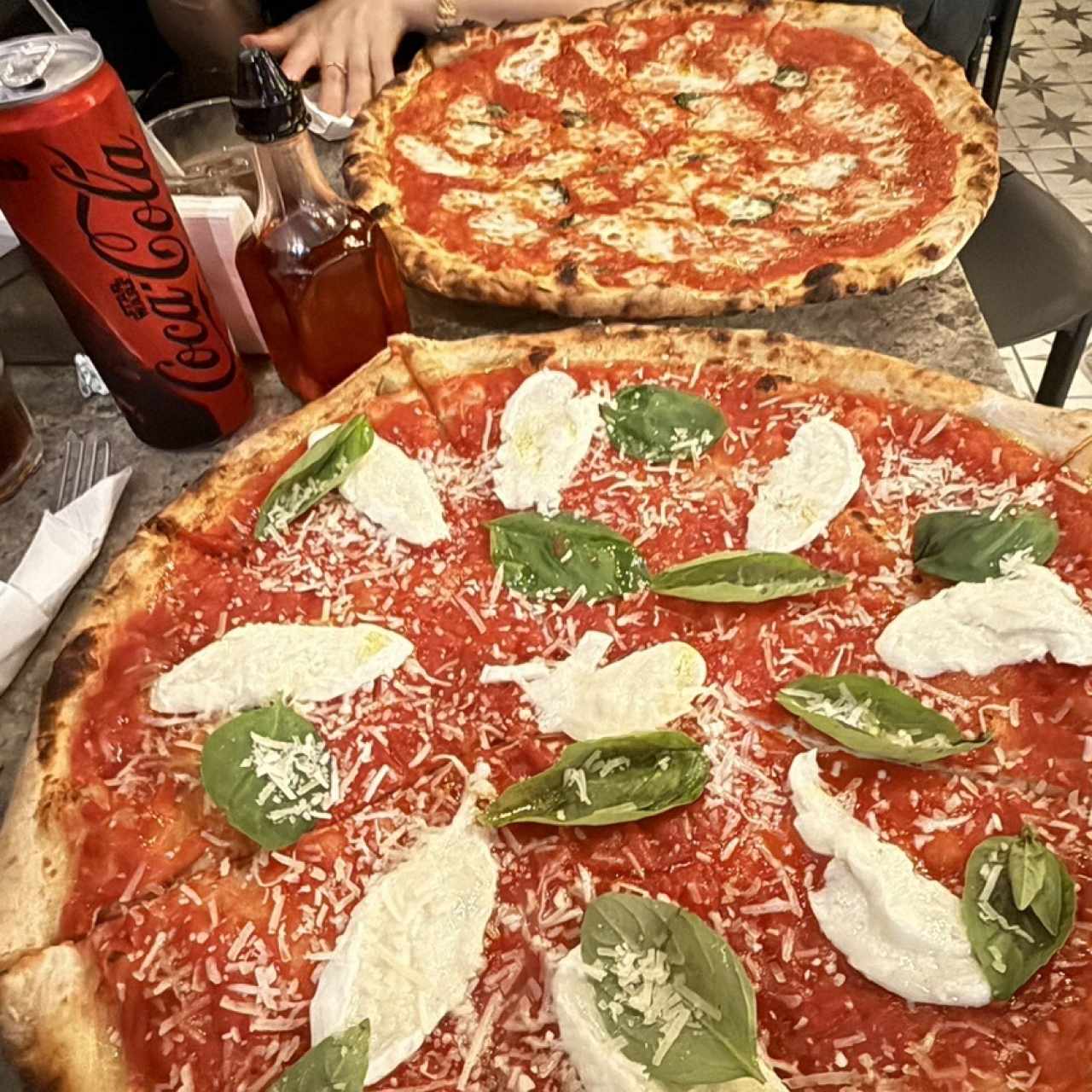 Pizzas Rojas - Margherita con Búfala