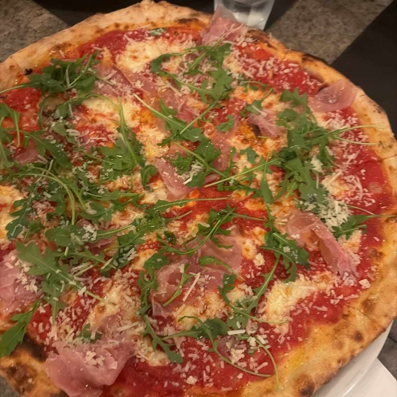 Pizzas Rojas - Prosciutto e Rucula