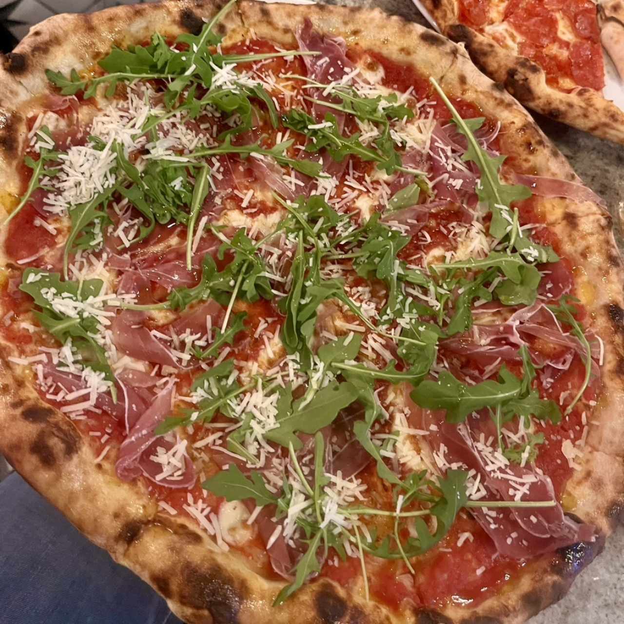 Pizzas Rojas - Prosciutto e Rucula
