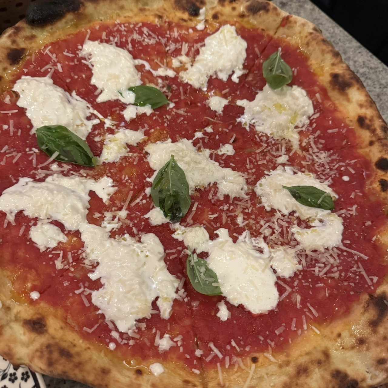 Pizzas Rojas - Margherita con Stracciatella