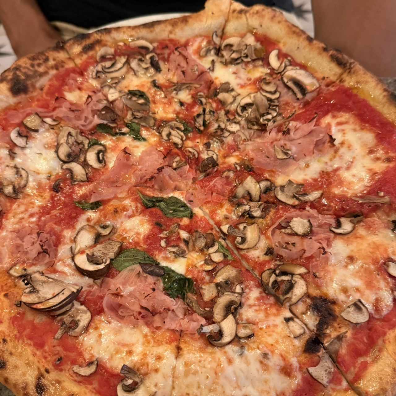 Pizzas Rojas - Cotto e Funghi