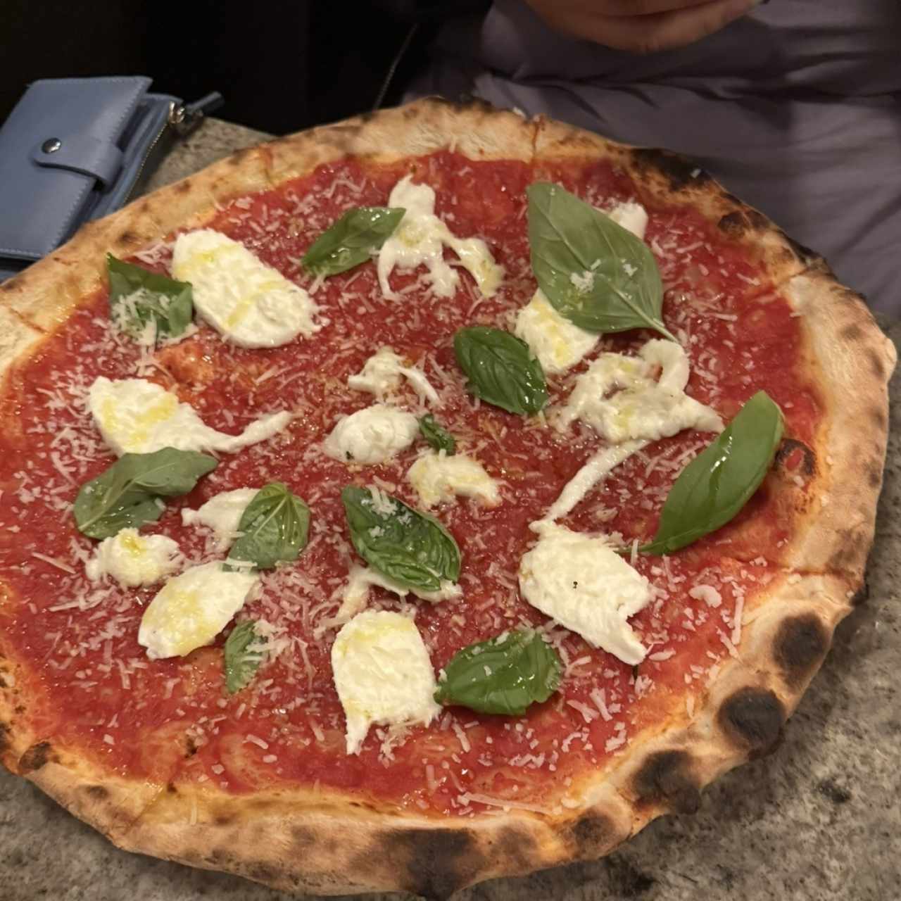 Pizzas Rojas - Margherita con Búfala