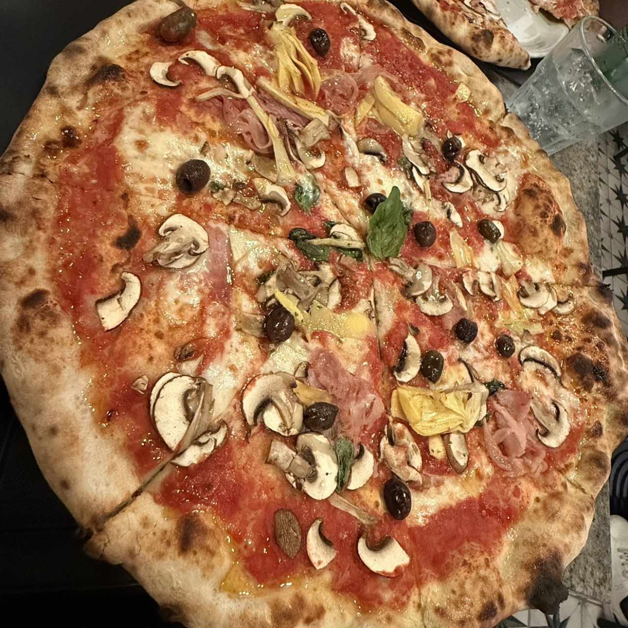 Pizzas Rojas - 4 Stagioni