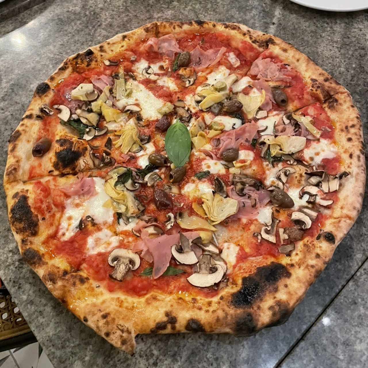 Pizzas Rojas - 4 Stagioni