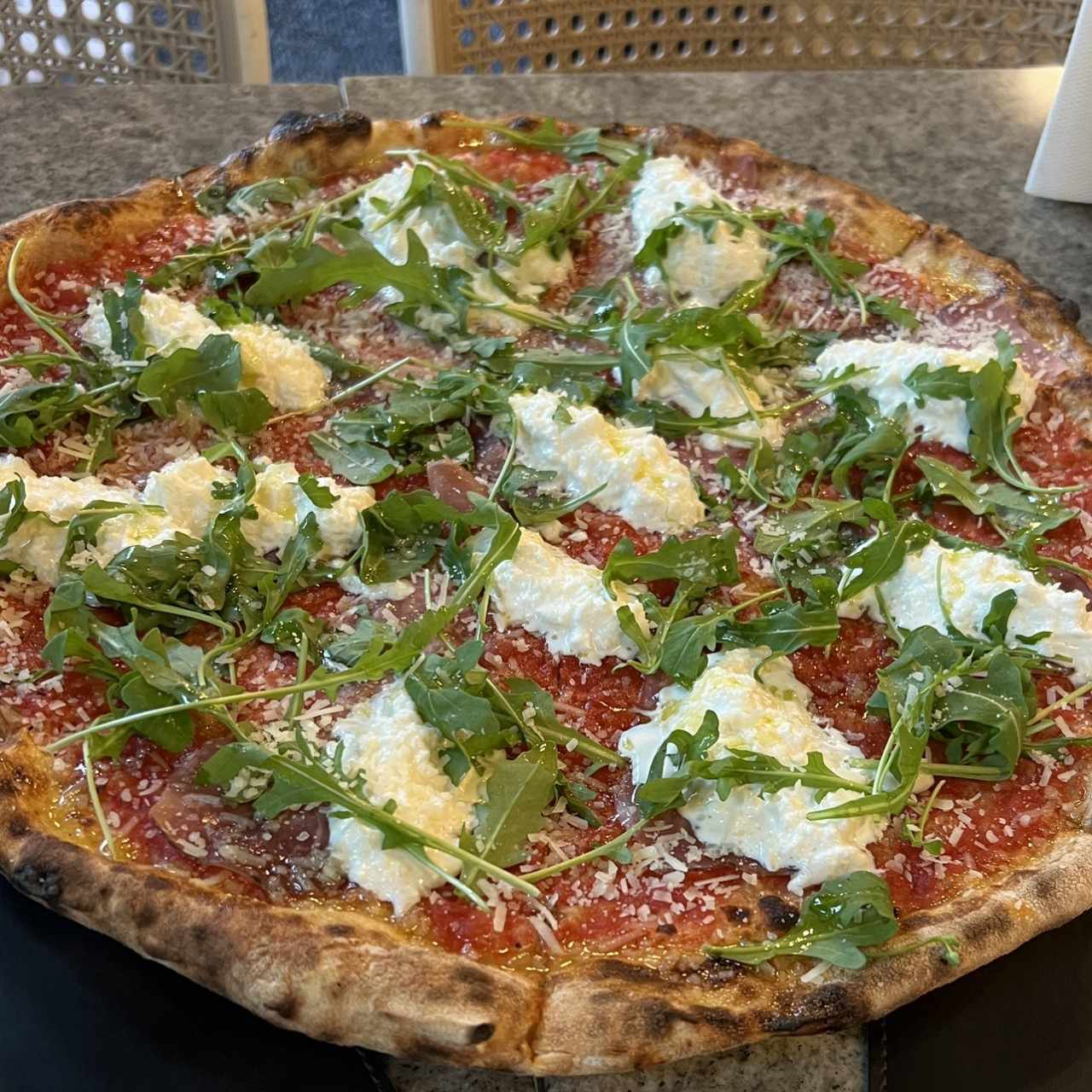 Pizzas Rojas - Speck e Stracciatella