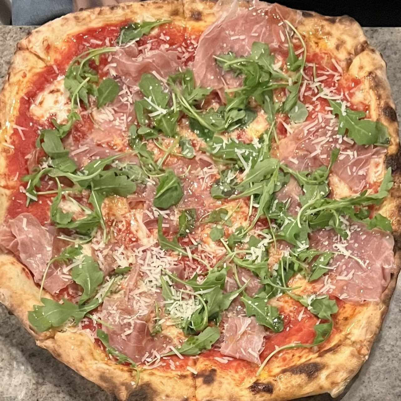Pizzas Rojas - Prosciutto e Rucula