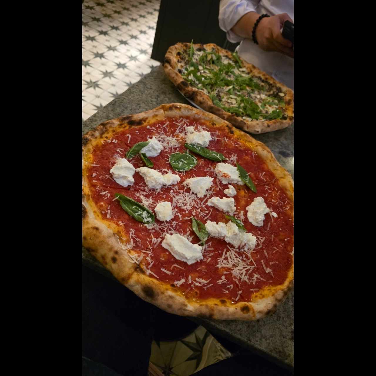 Pizzas Rojas - Margherita con Stracciatella