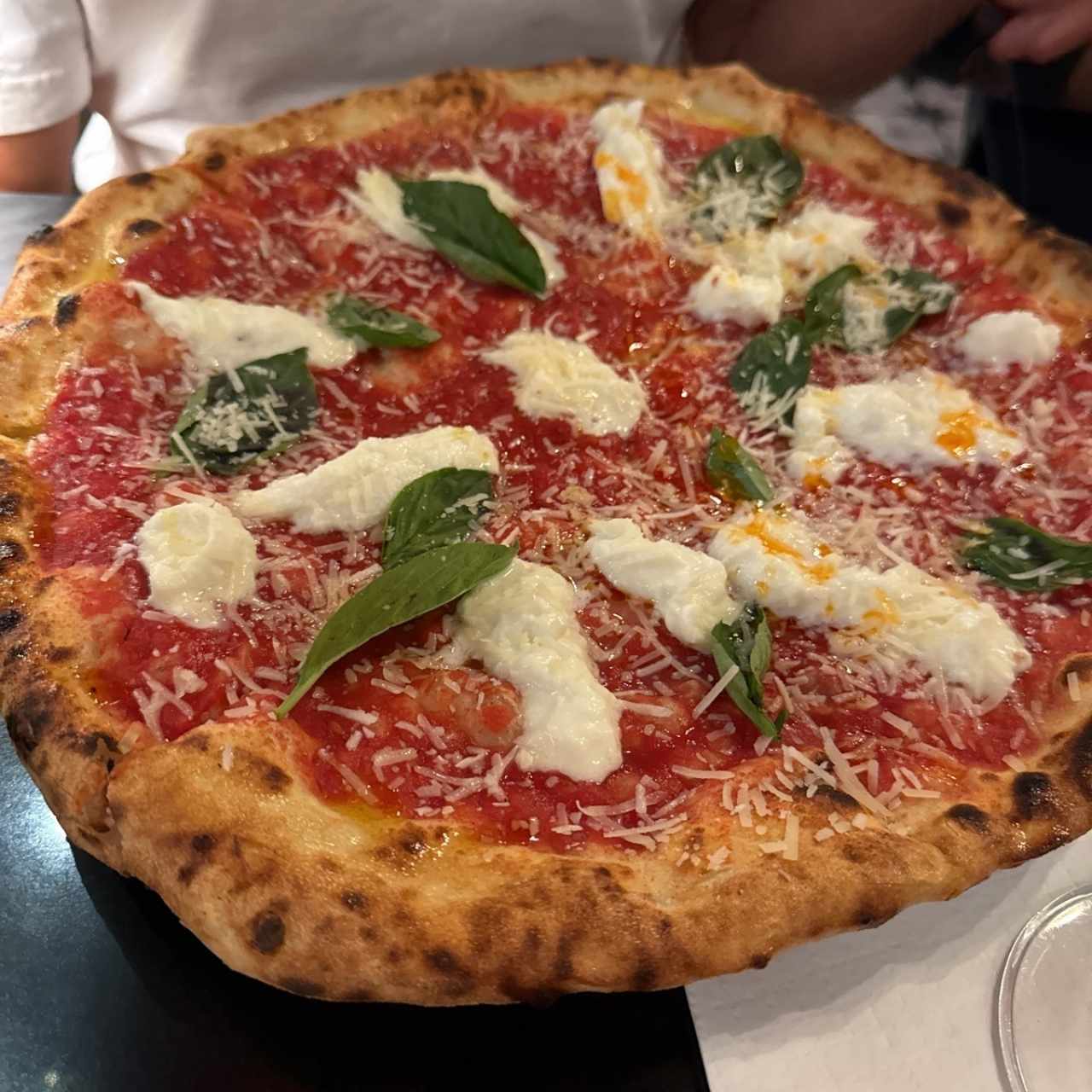 Pizzas Rojas - Margherita con Búfala