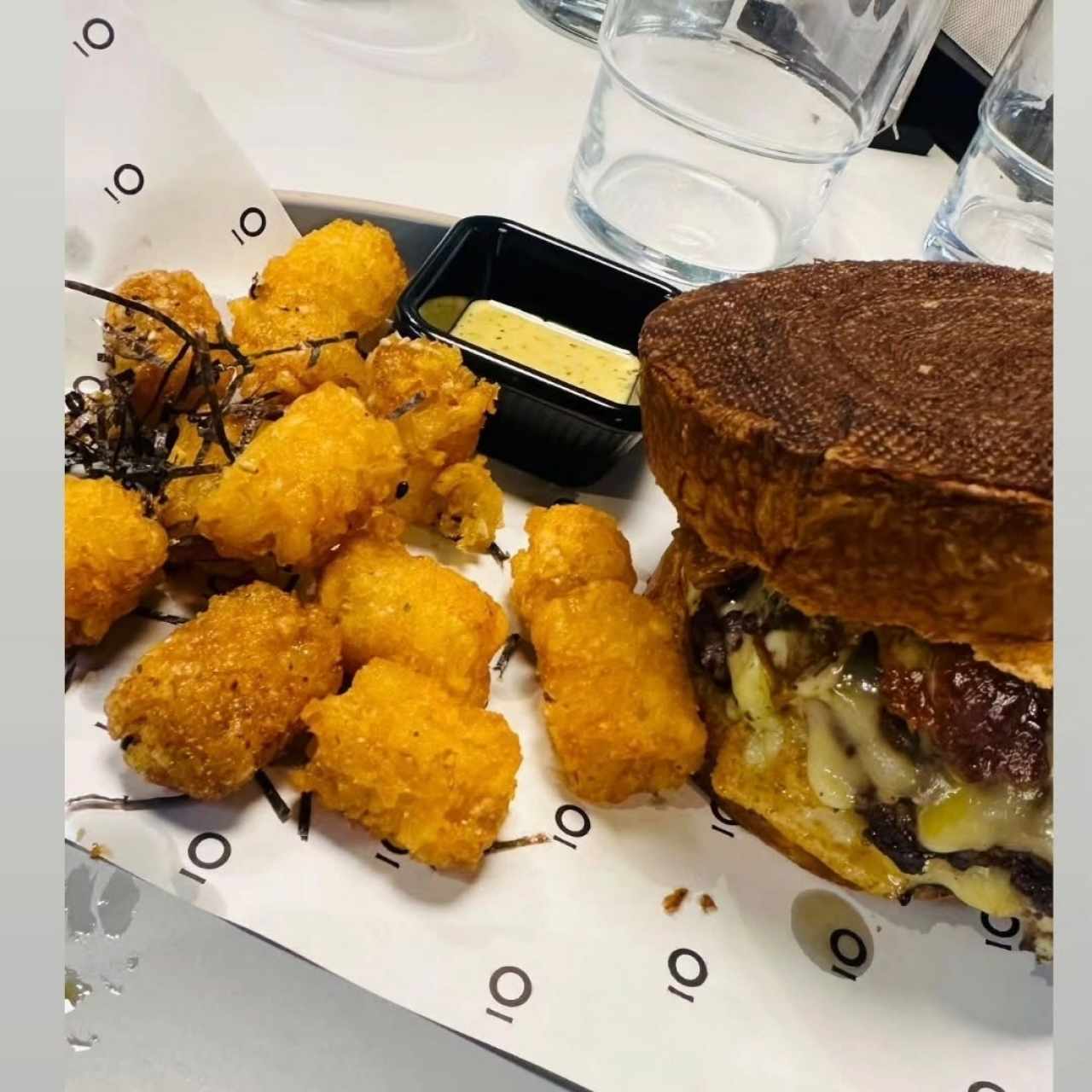 Shaisho Burger