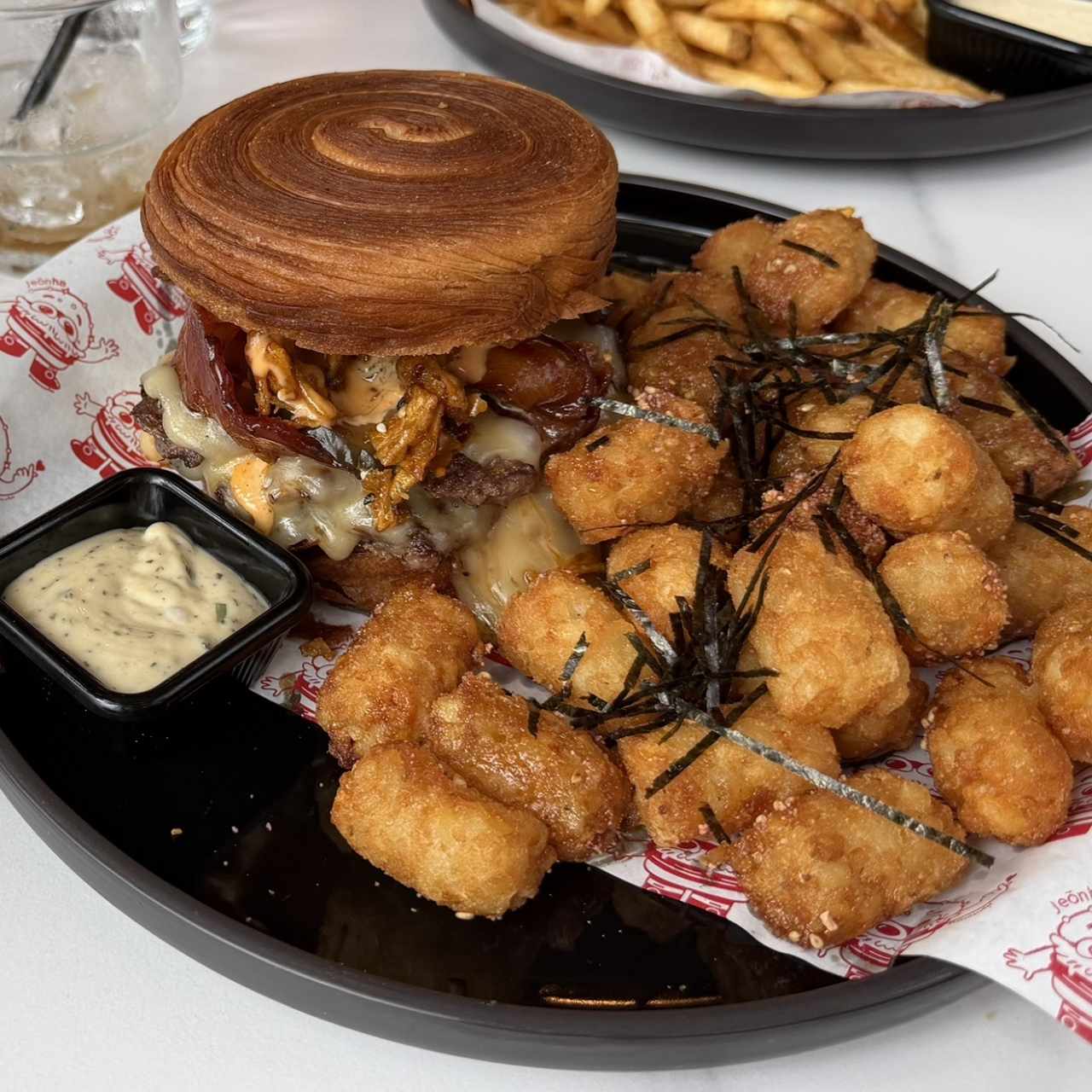 SHAISHO BURGER
