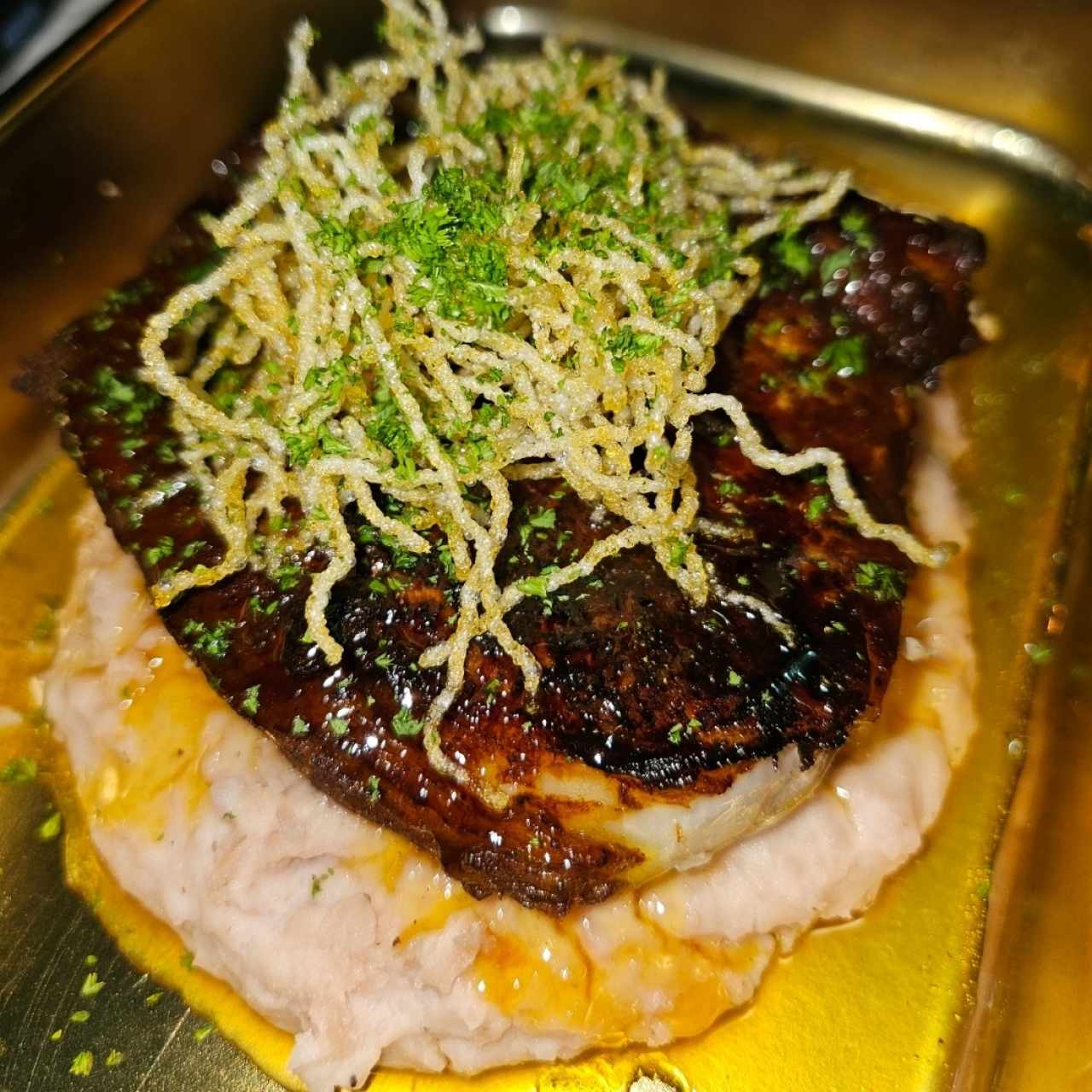PLATOS FUERTES - Pork Chop Star