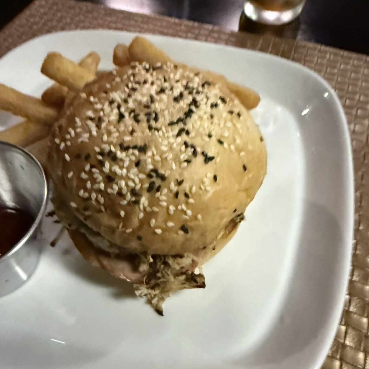PLATOS FUERTES - Astro pulled pork