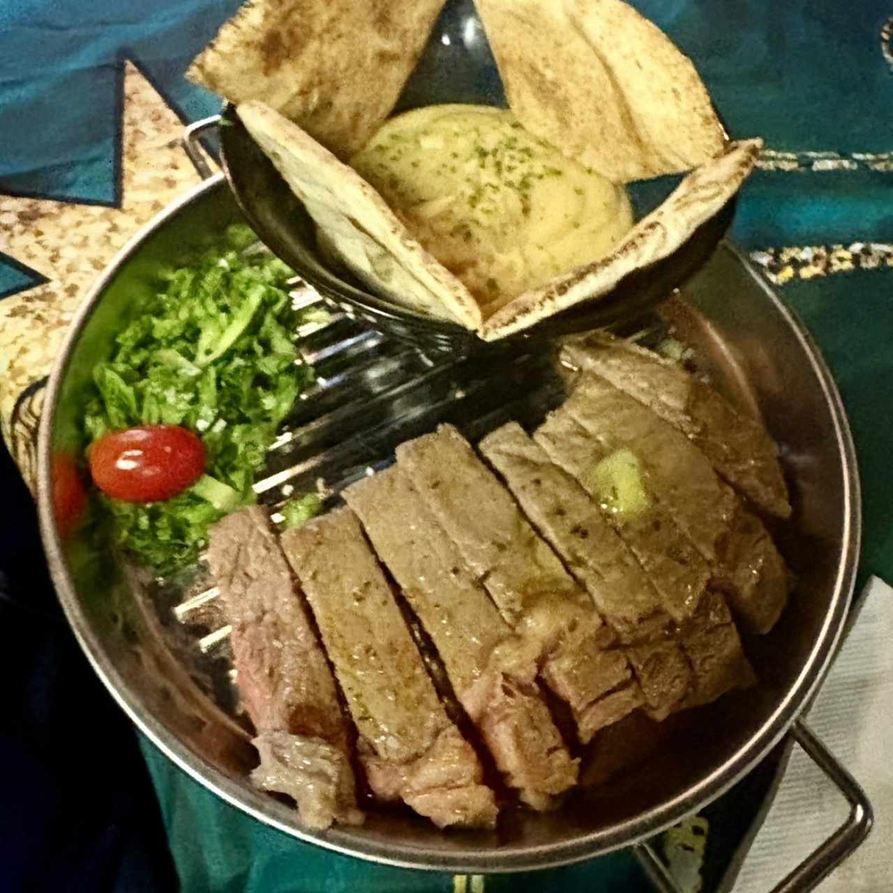 Carne ocn humus