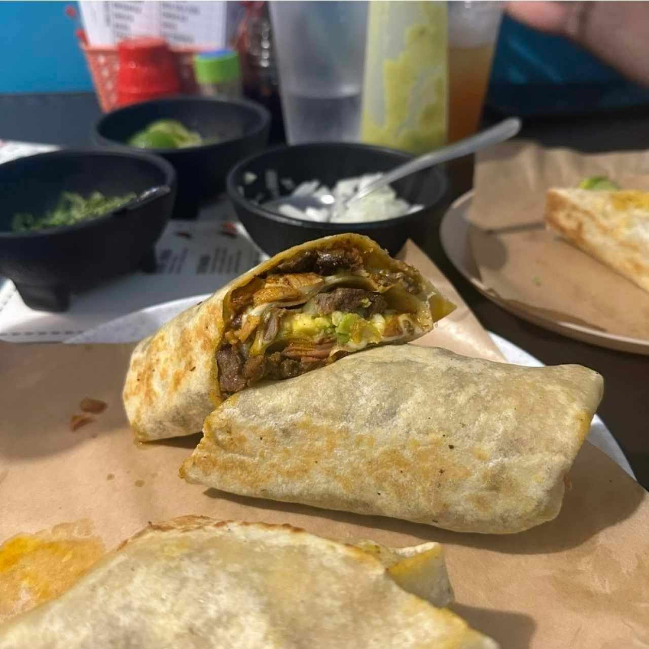 burritos de campechano. 