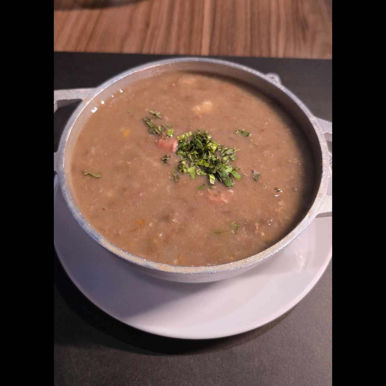 SOPA DE LENTEJA CON CARNE
