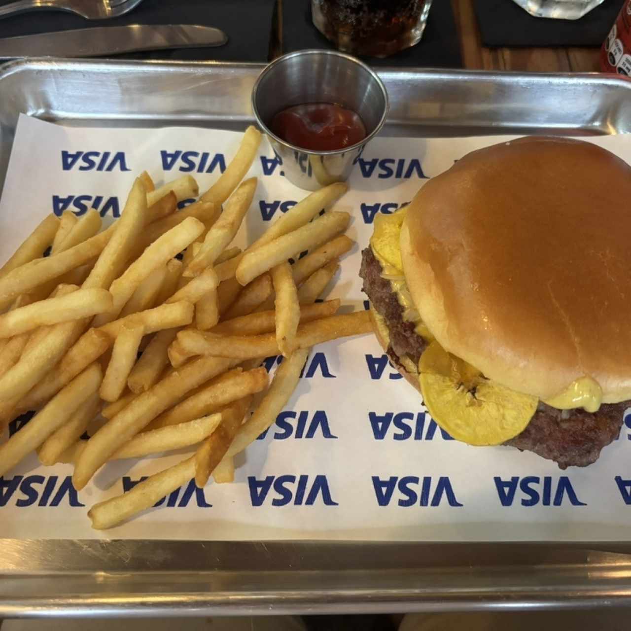 Para Repellar - Road House Burger
