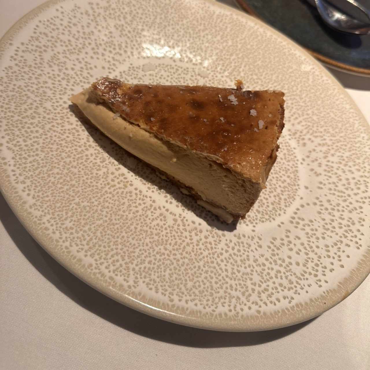 TARTA VASCA "DULCE DE LECHE Y SAL MARINA"