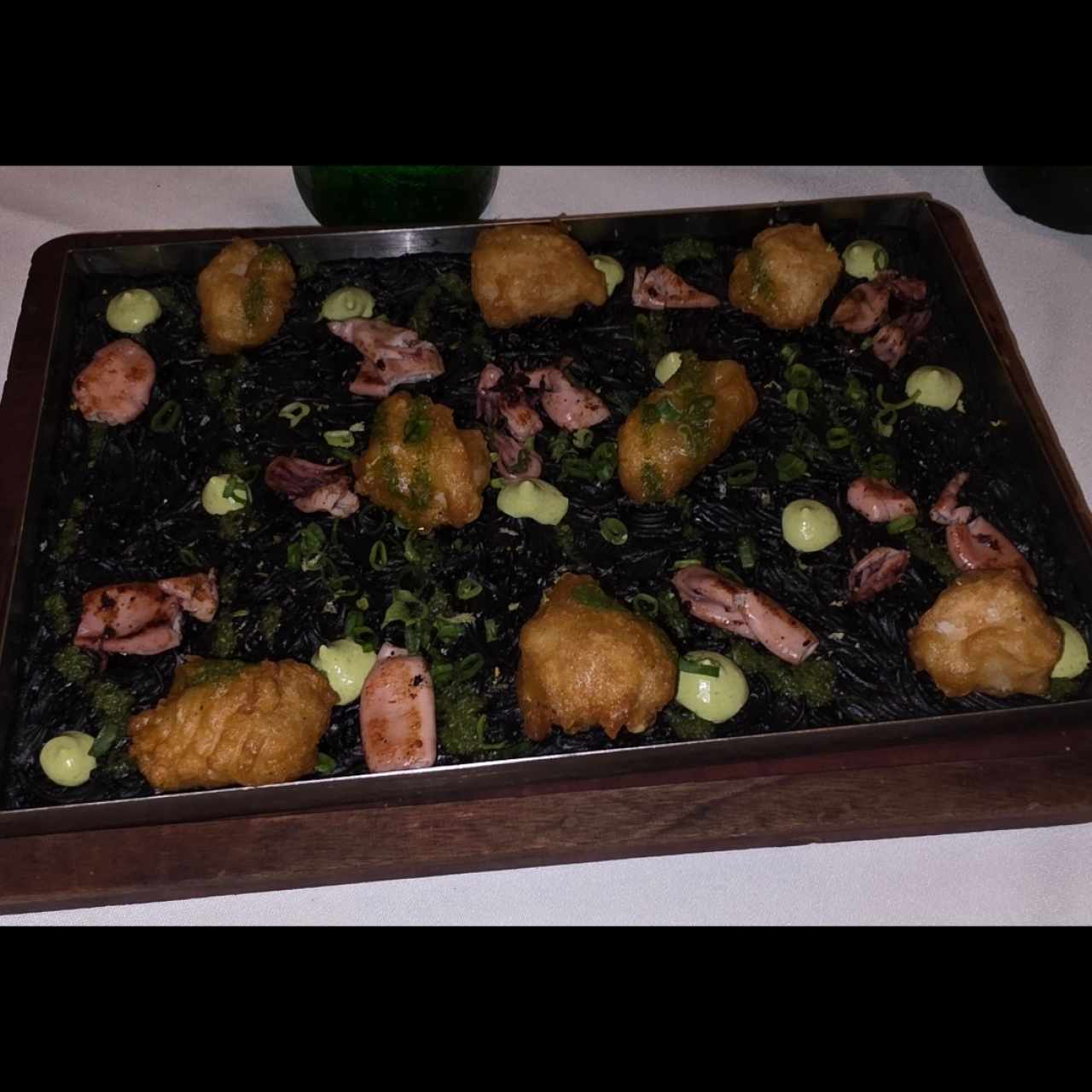 Fidegua Negro de pescado Tempura 
