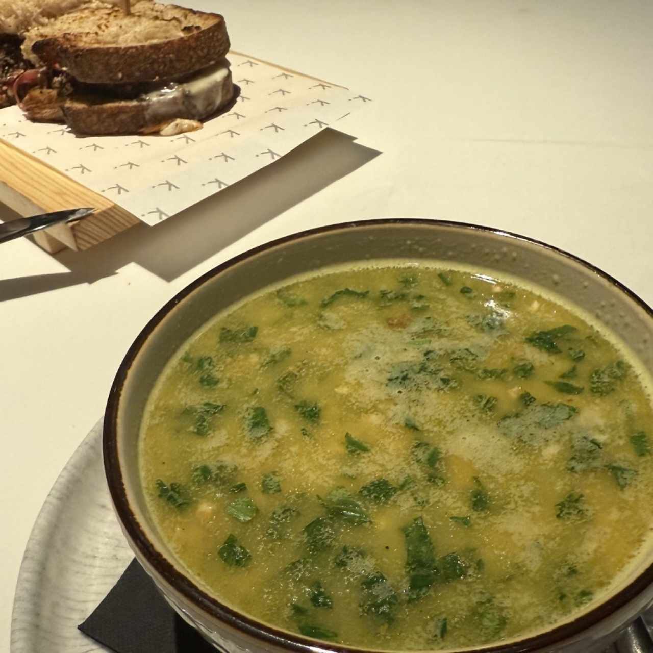 Sancocho tailandes 