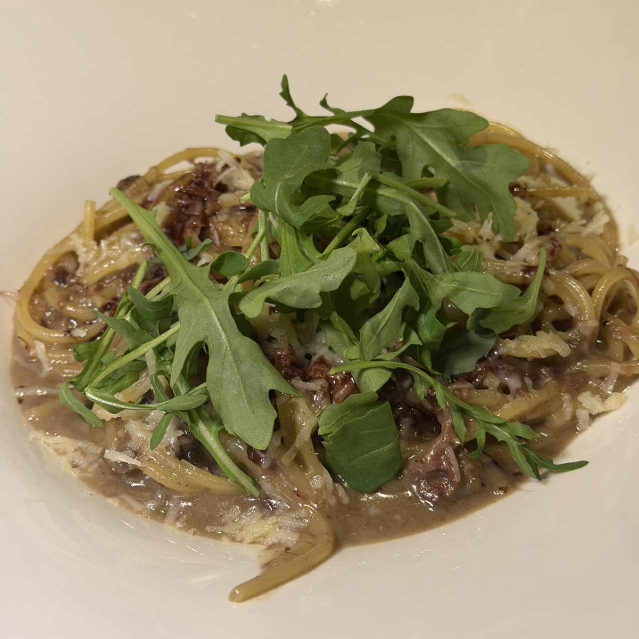 Pasta trufada con rabo de res