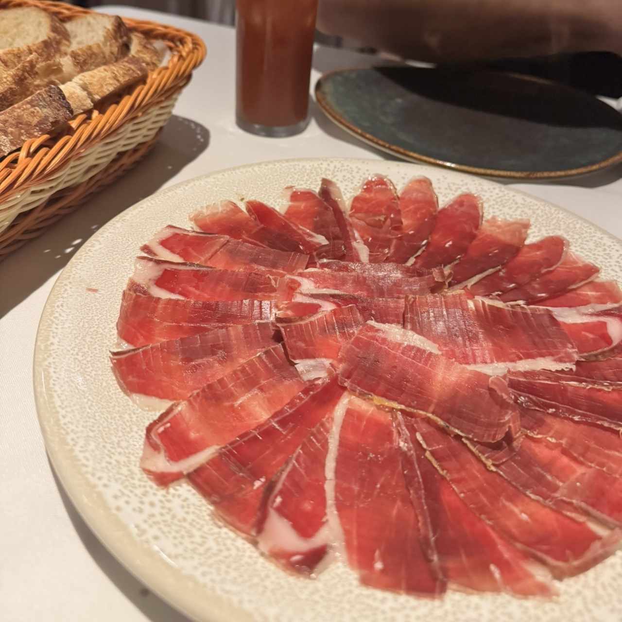 JAMÓN IBÉRICO CINCO JOTAS