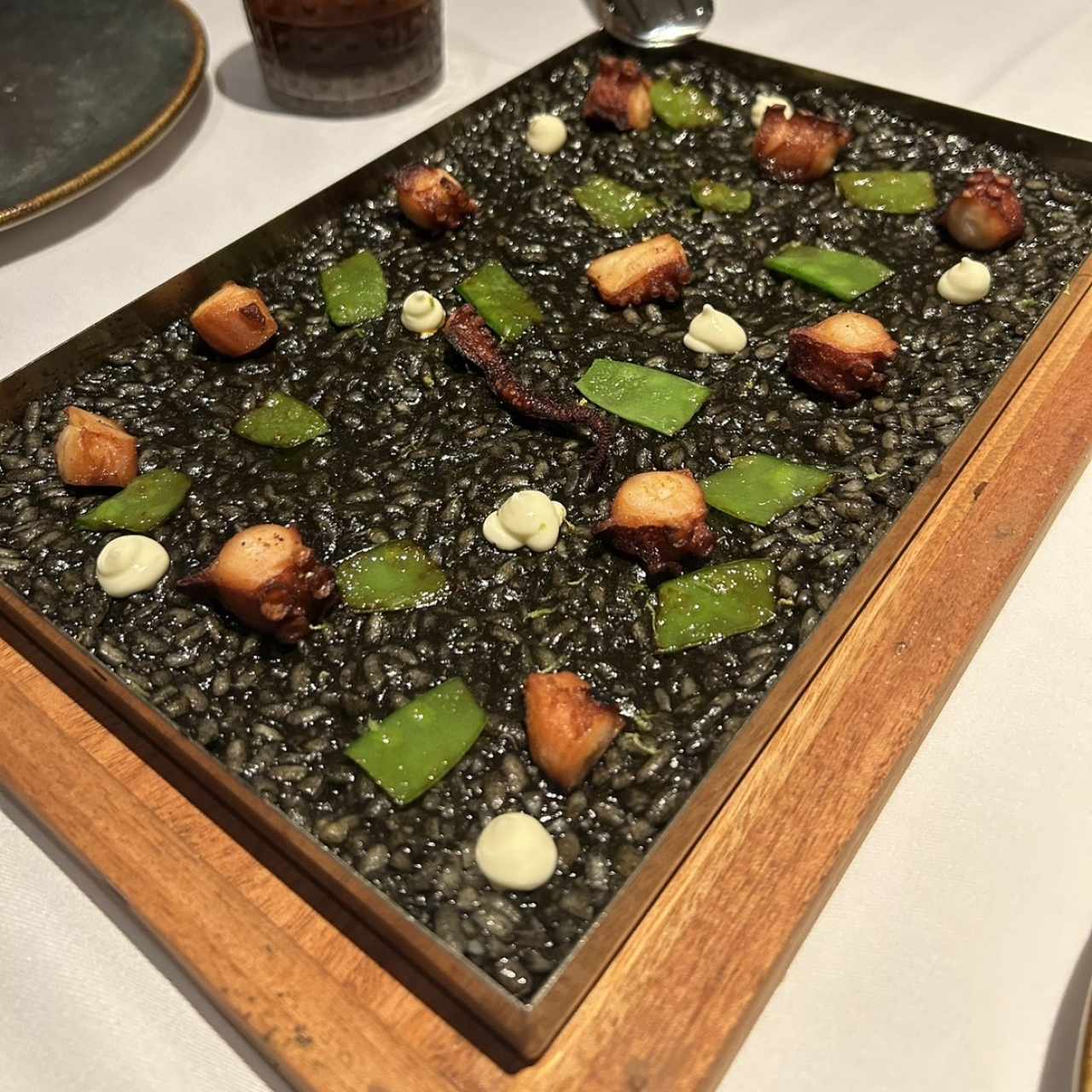 Arroz en tinta negra