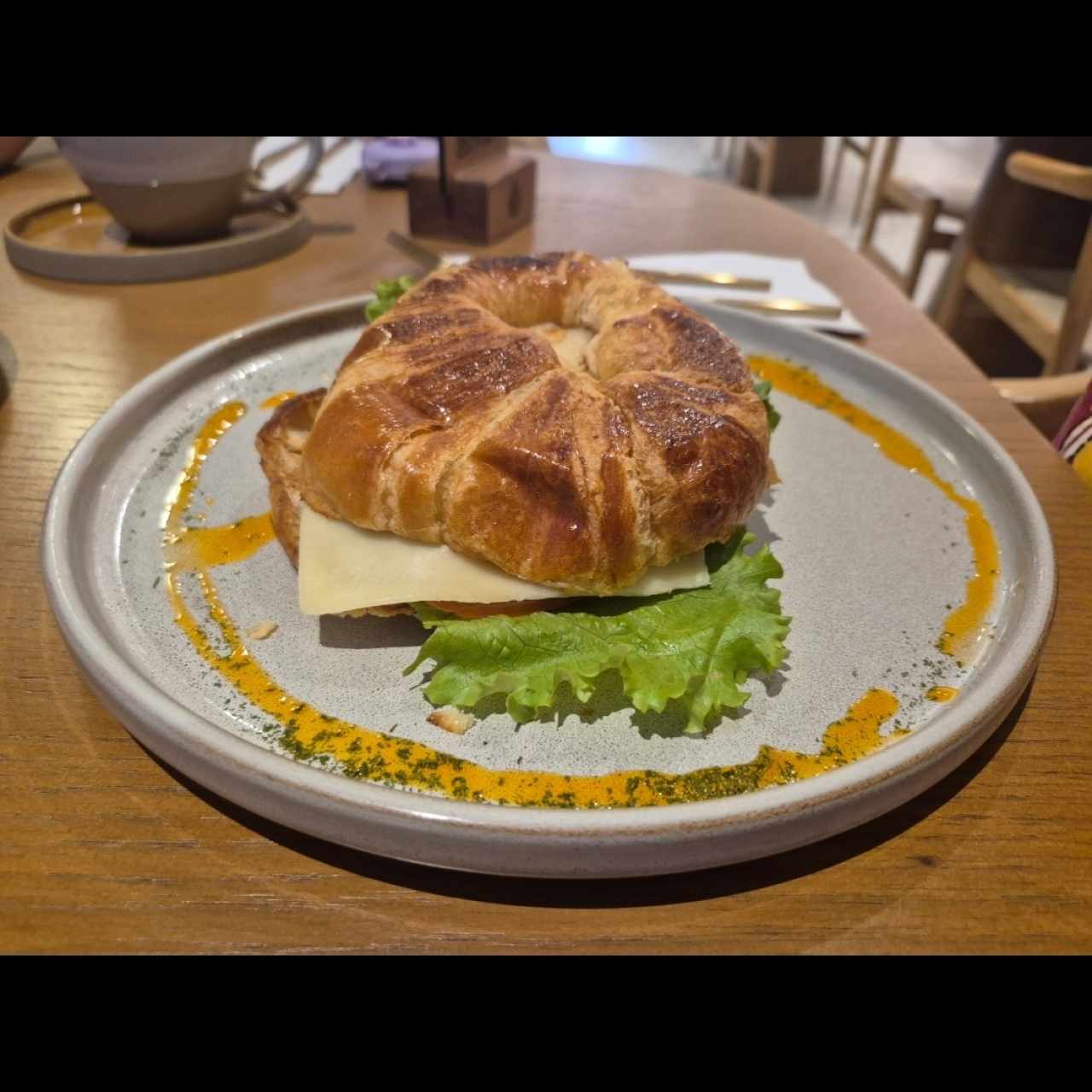 CROISSANTS - Jamón y queso