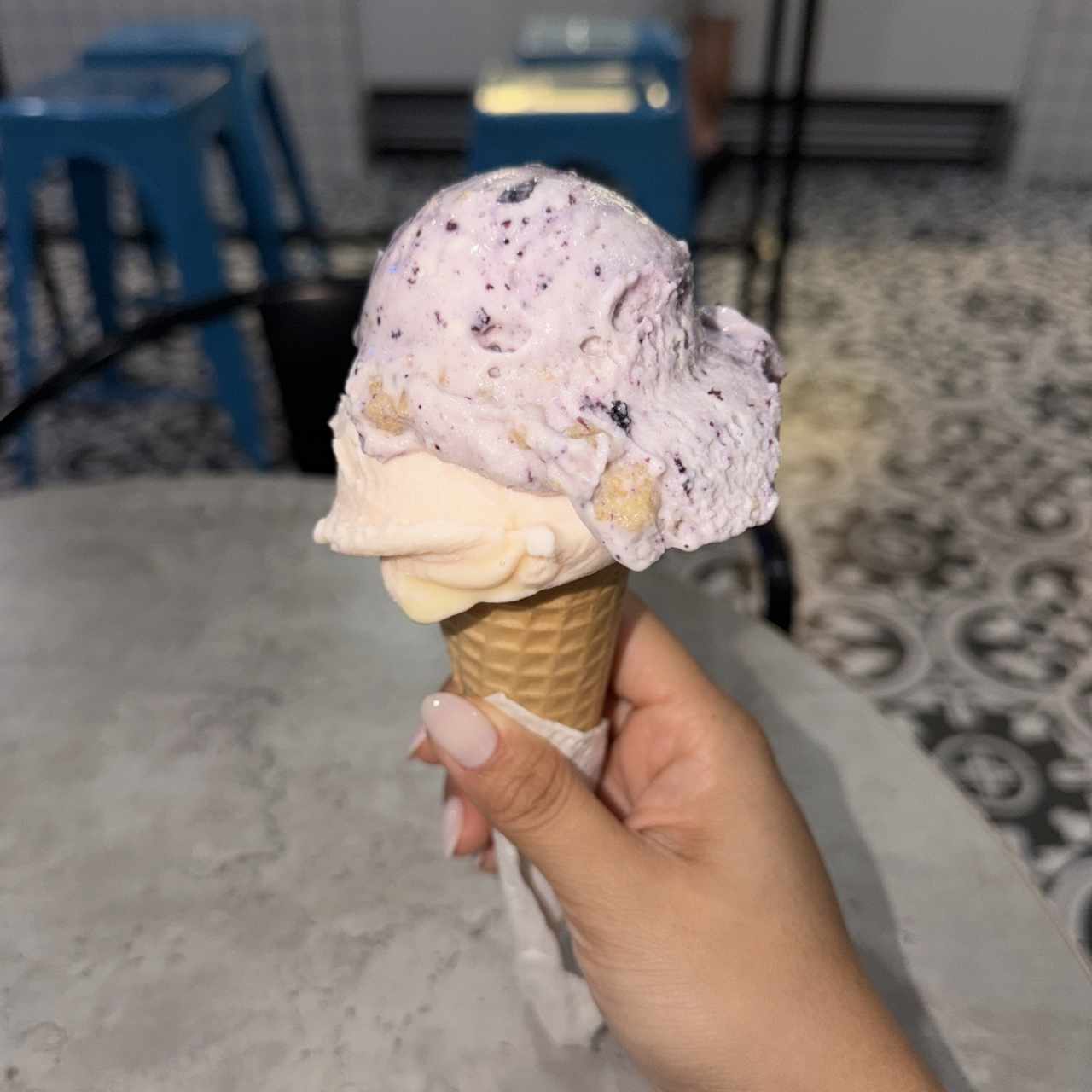 Rosa y Blueberry cheesecake
