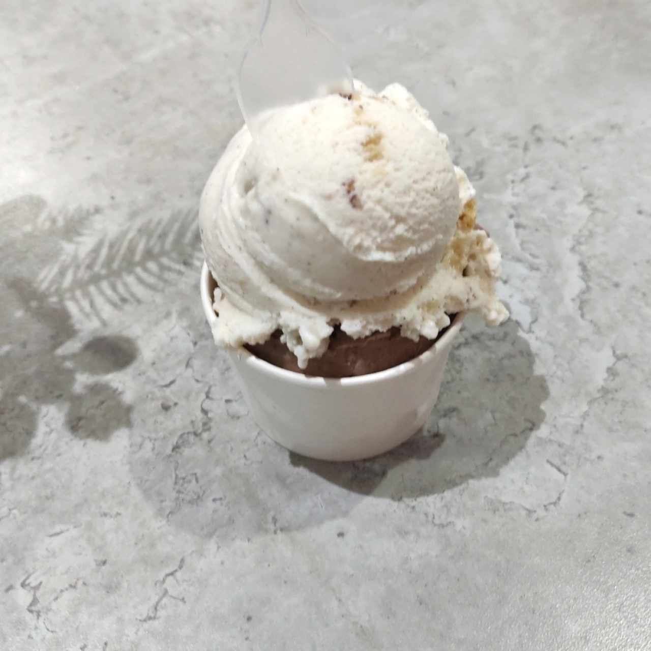 Galleta de chocolate chip + helado de vainilla