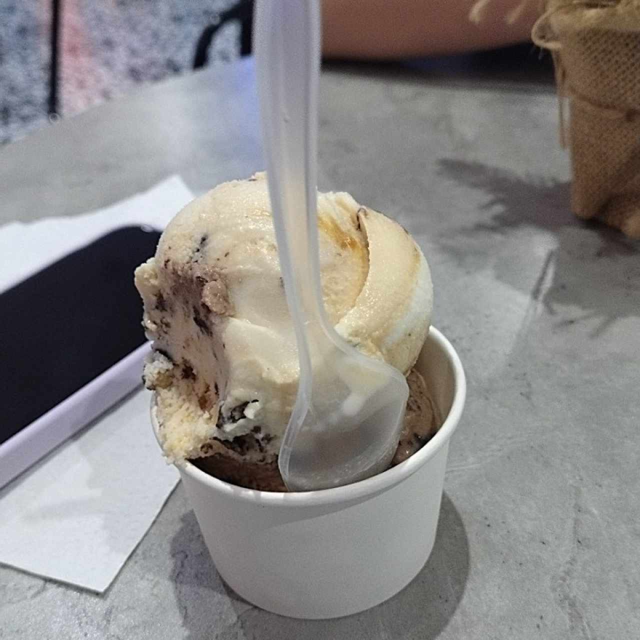 pequeño (Brownie salted caramel + brownie Nutella)