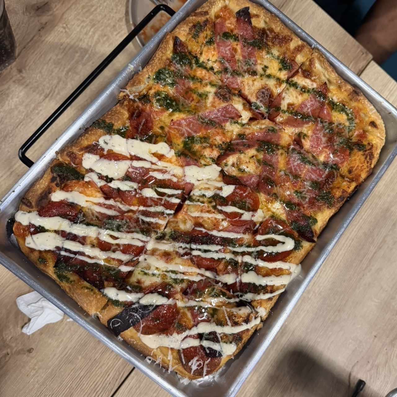 PIZZAS ESPECIALES - LA PERGONZOLA