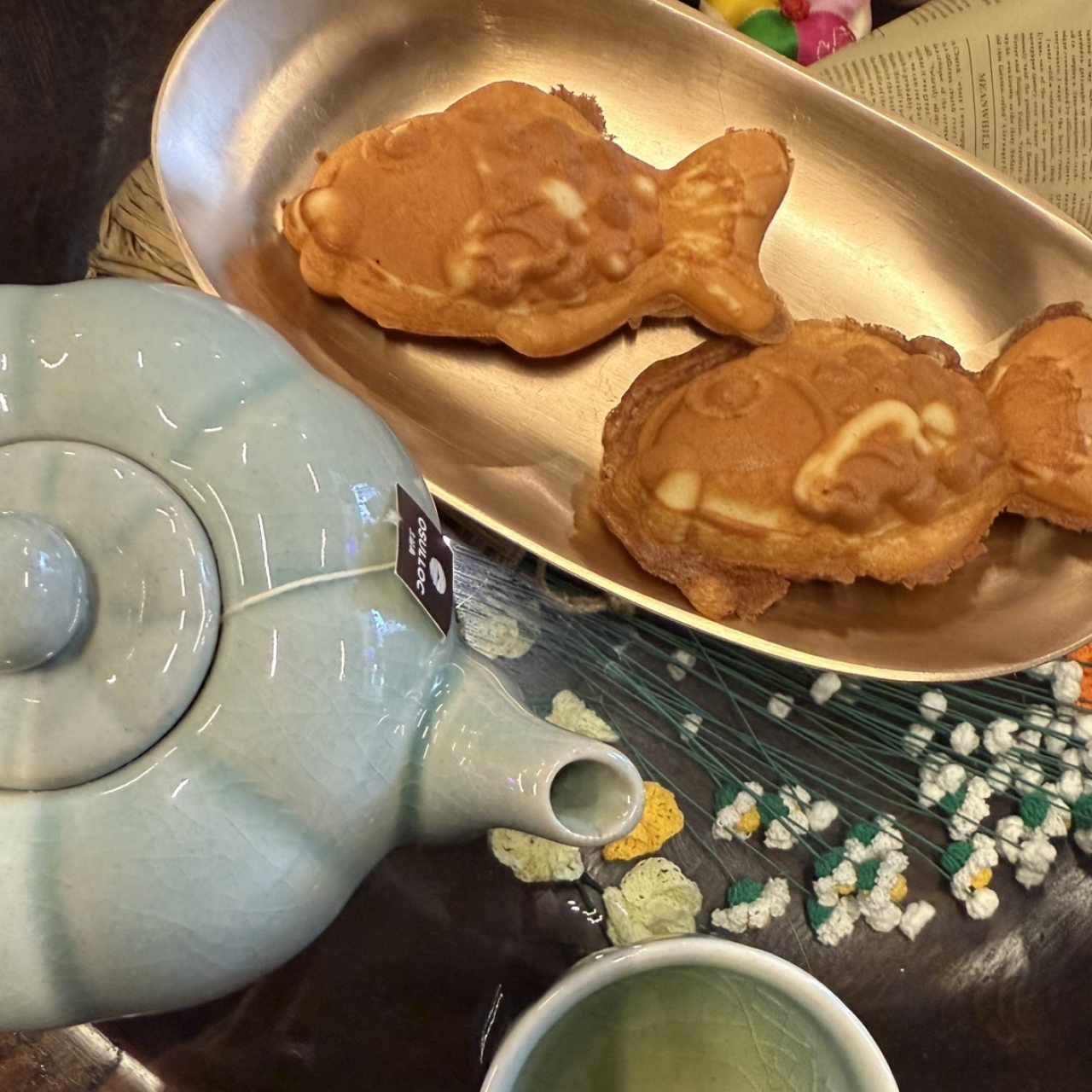 Jeju Yuja Earl Grey Tea and Bungeo Pan