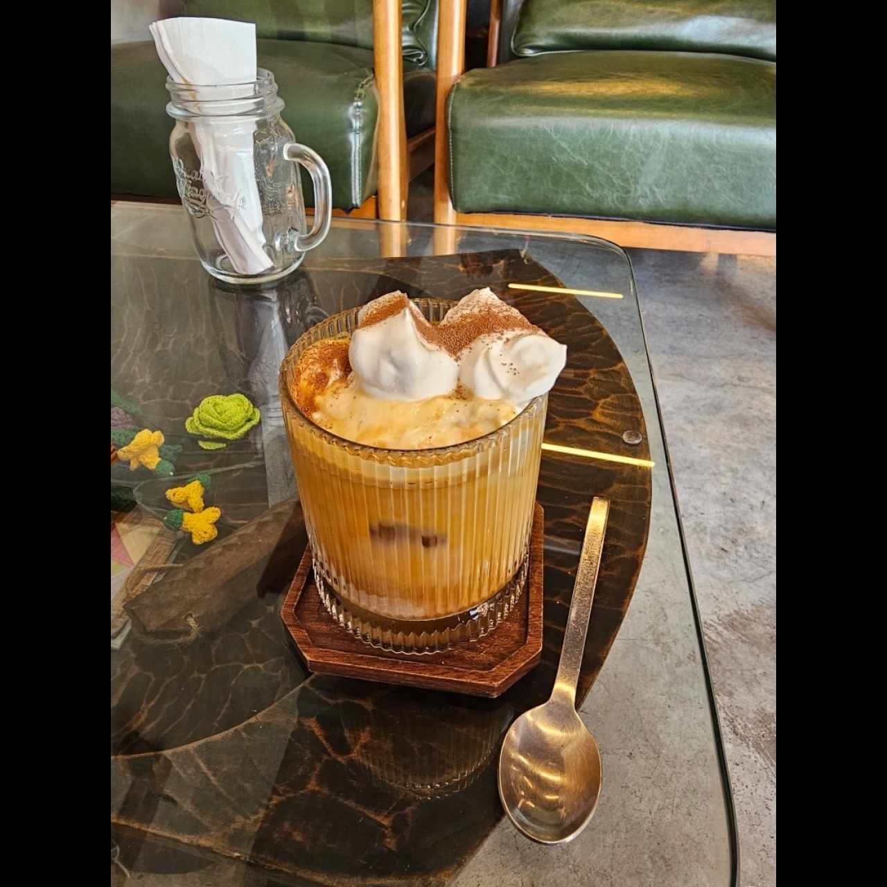 Almond cream latte