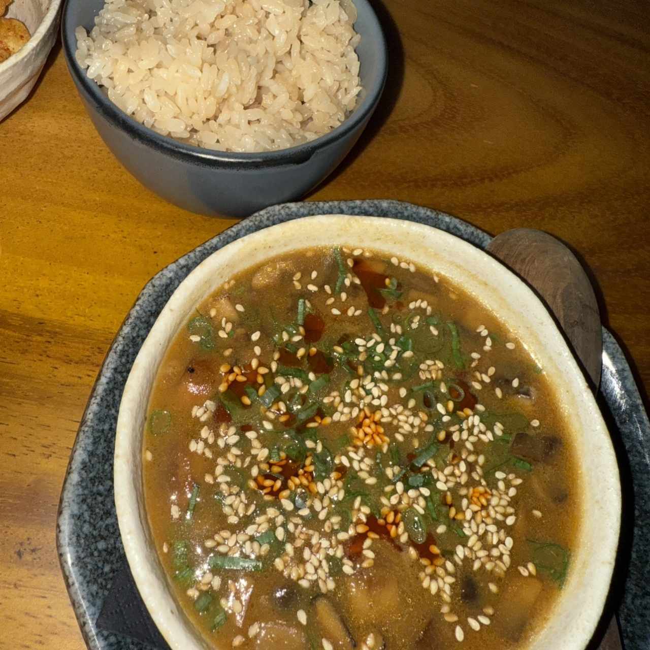 Small Plates - Curry De Hongos